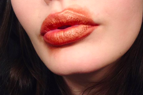 Lollipop Lips Trend