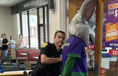 Chuck E Cheese Arrested