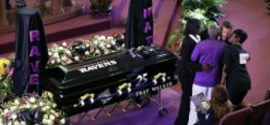 Tray Walker Buried