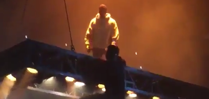 Kanye Stage Rush