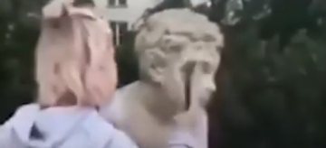 Statue Nose Hammer