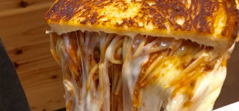 Spaghetti Grilled Cheese