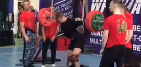 Weightlifter's Leg Snaps